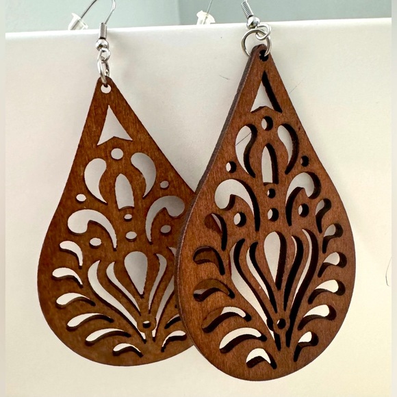 Bundle of 6 earrings NWT - Picture 4 of 11